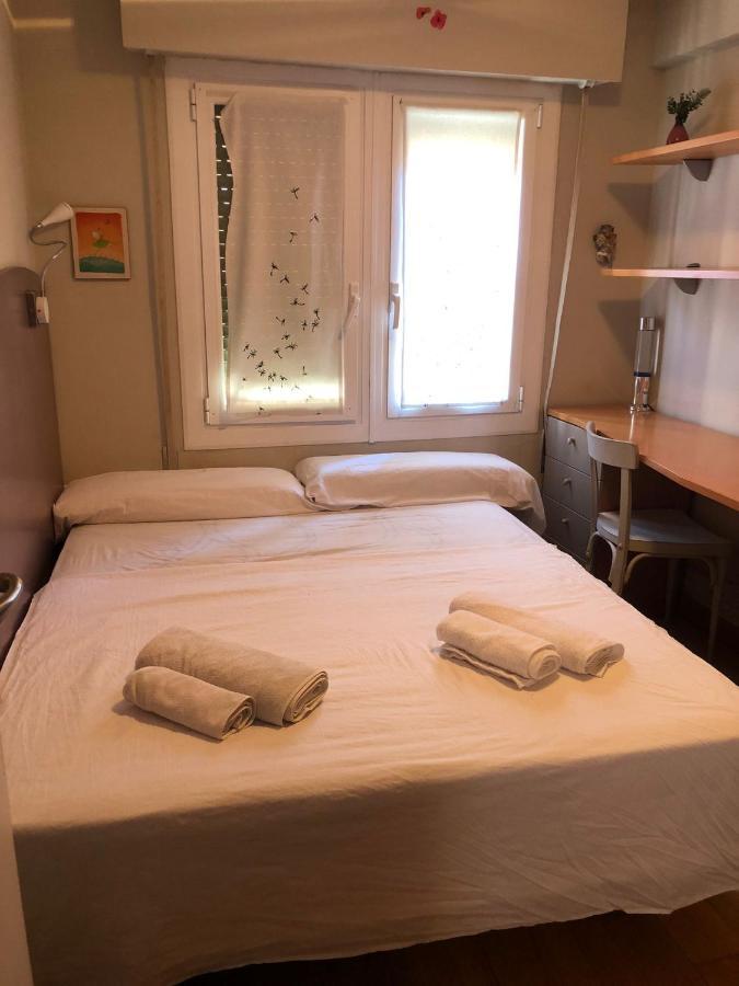 Отель Habitacion Matrimonial Эстелла Экстерьер фото