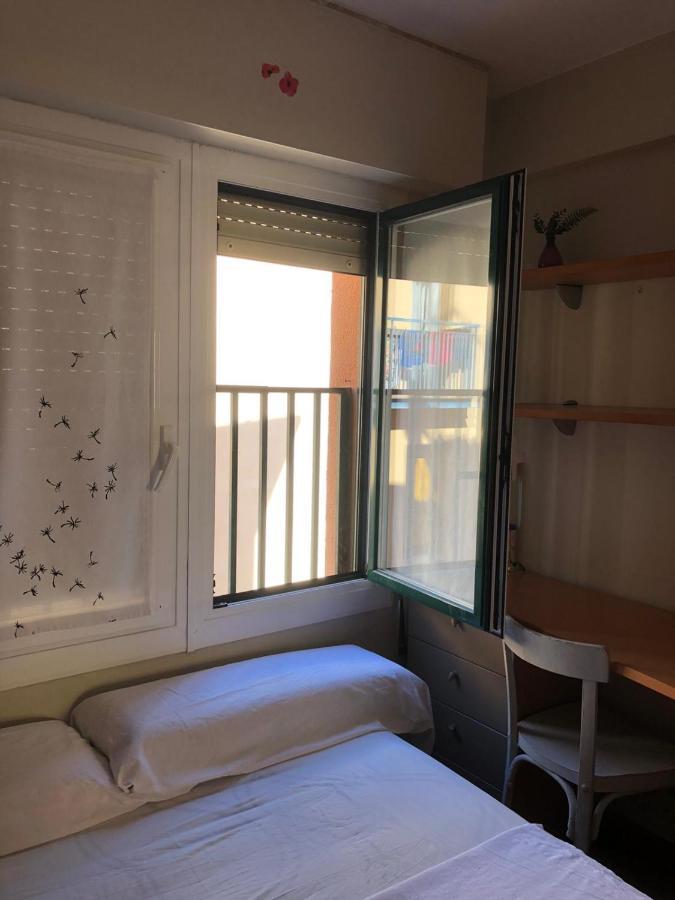 Отель Habitacion Matrimonial Эстелла Экстерьер фото